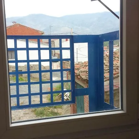 3 Bedrooms House With View And Terrace At * Burgohondo
